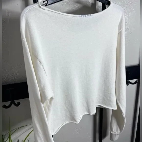 John Galt New York Live 97 Long Sleeve crop T-Shirt Size medium - Picture 8 of 12